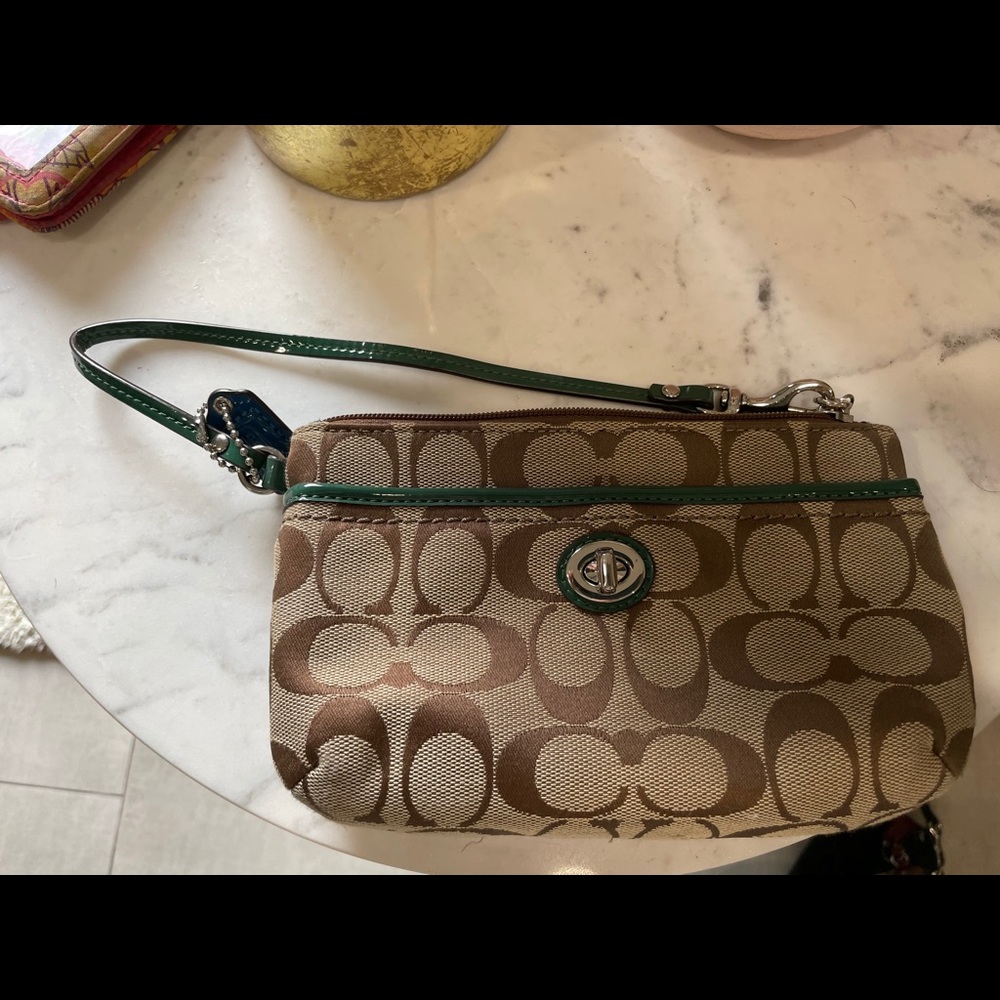 Coach Wristlet-Teal strap